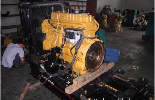 和田柴油发电机维修_COPY